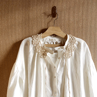 白、生成り、ベージュ