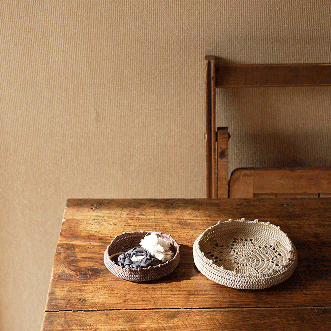 白、生成り、ベージュ